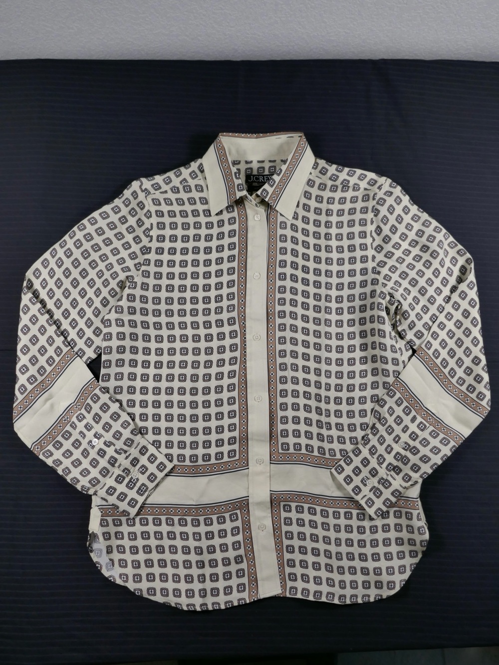 NWT Jules classic-fit shirt in foulard print - Size 2 - Picture 12 of 16